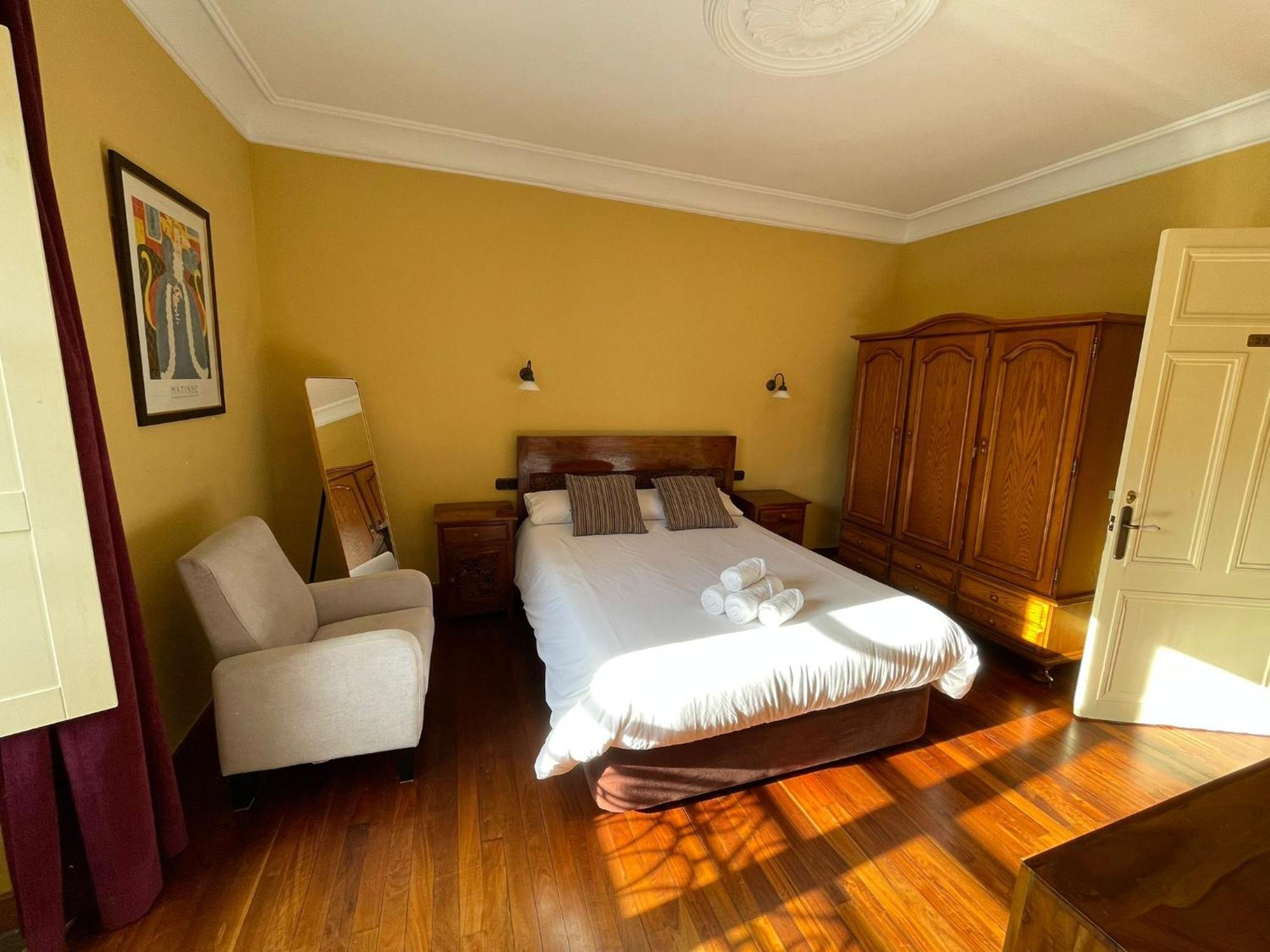 Hostal Esmeralda Comillas Zewnętrze zdjęcie